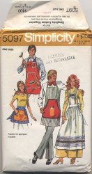 5097 Simplicity  1972 MR. MS TIED BIB COBBLER OR HALF APRON LENGTHS, PATTERN